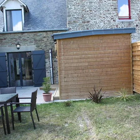 Le Coin Des Hirondelles Holiday home *